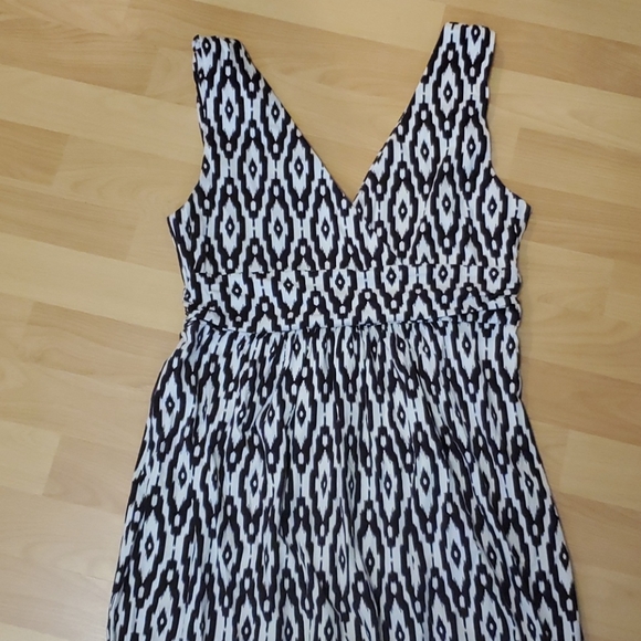 Ann Taylor Maxi dress - Picture 5 of 7